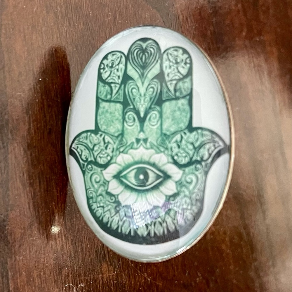 Ladies Hamsa Hand Fashion Ring / Adjustable NWOT